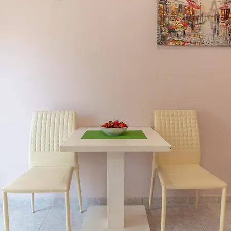 Apartments Vjera Петровац Экстерьер фото