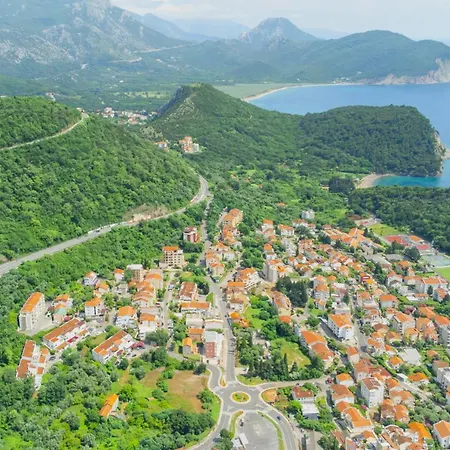 Apartments Vjera Петровац Экстерьер фото