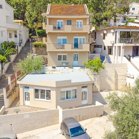 Apartments Vjera Петровац Экстерьер фото