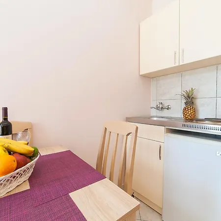Apartments Vjera Петровац Экстерьер фото