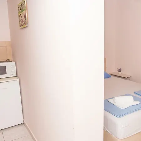 Apartments Vjera Петровац Экстерьер фото