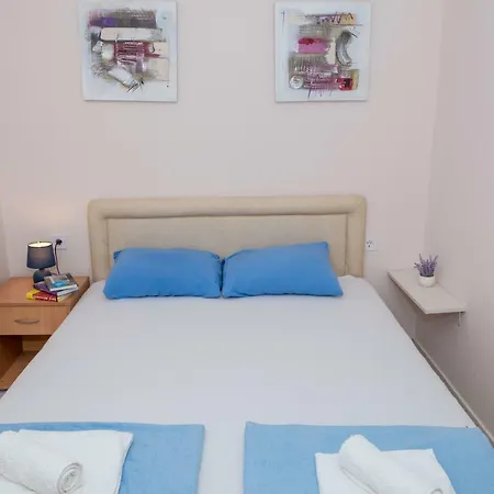 Apartments Vjera Петровац Экстерьер фото