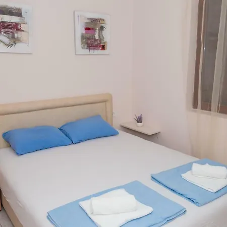 Apartments Vjera Петровац Экстерьер фото