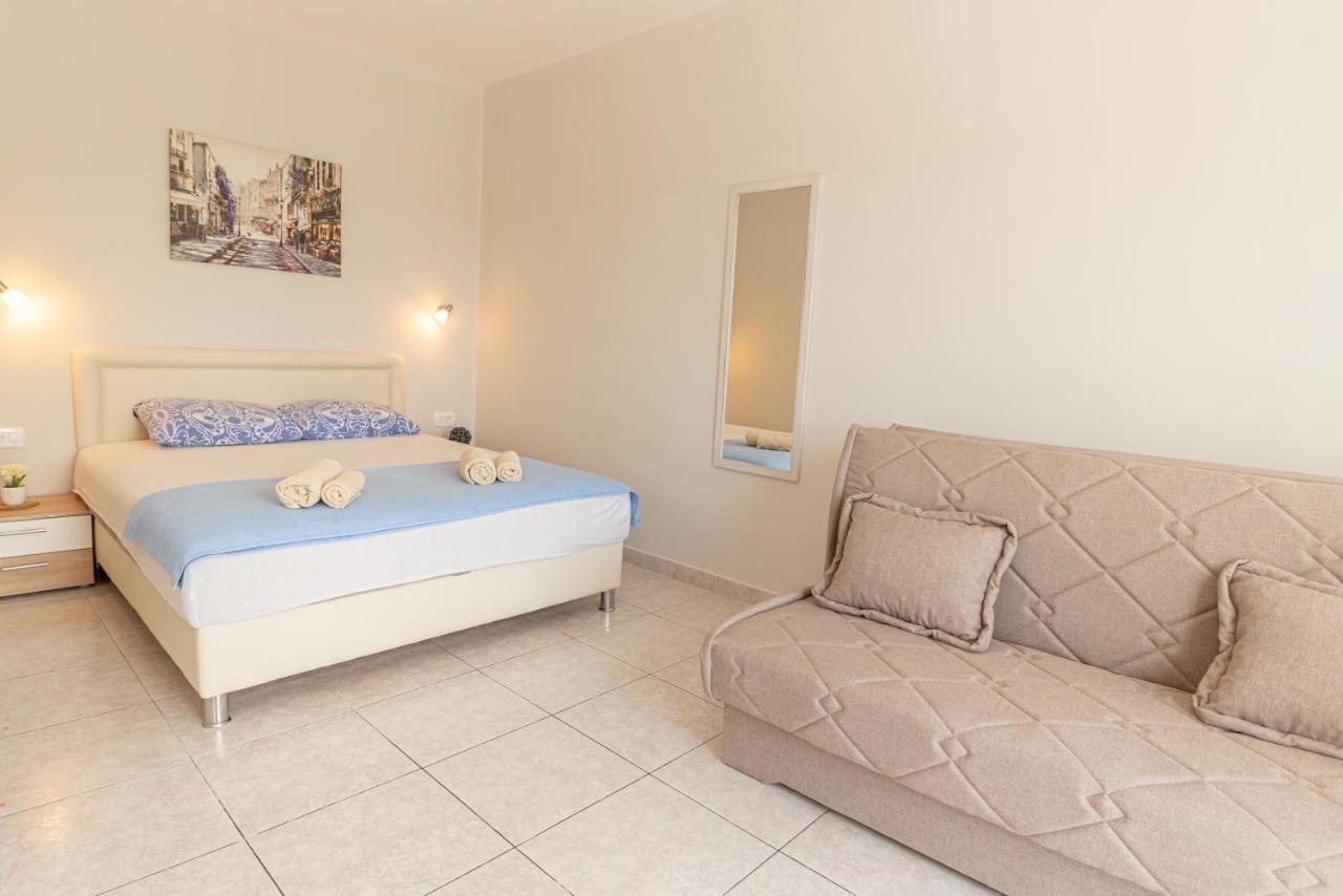 Gasthuis Vjera 3*