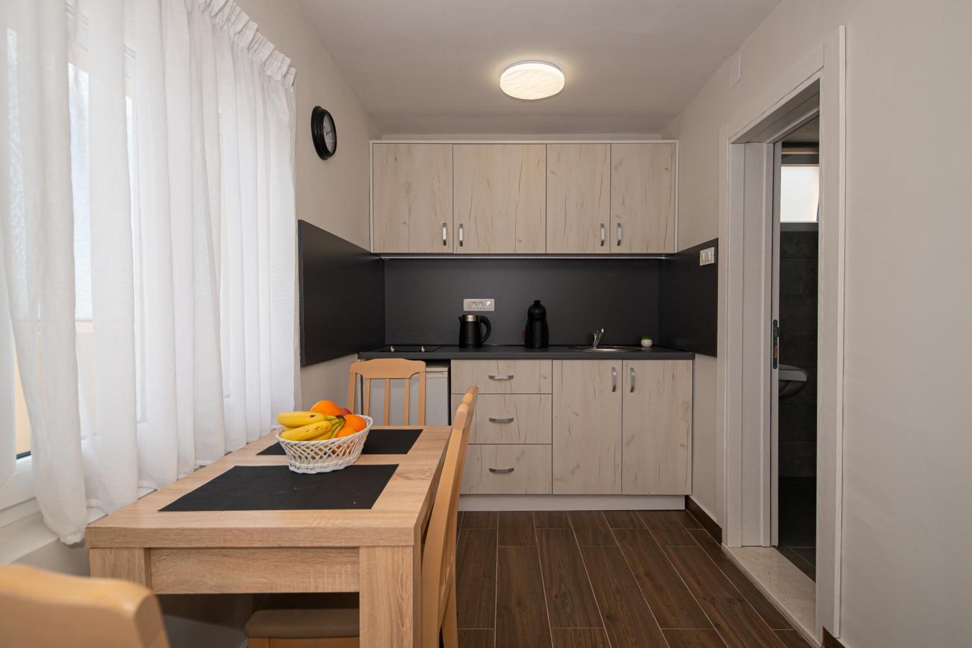 Gasthuis Vjera 3*