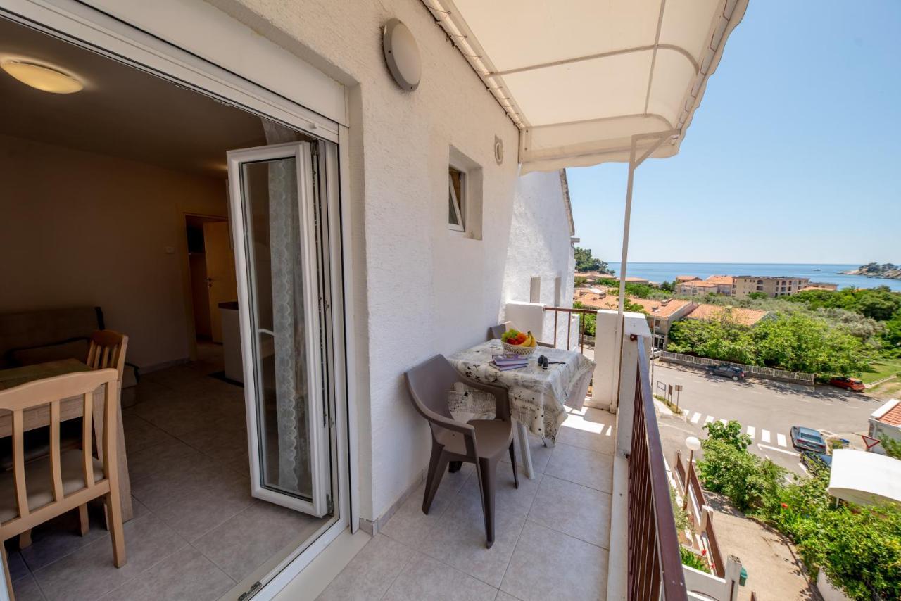 Vjera 3* Petrovac